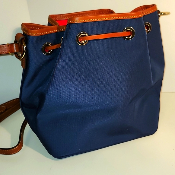 Dooney Bourke (NEW) Kendall Drawstring Bucket Nylon Bag-FINAL Markdown!☆ - Picture 3 of 14